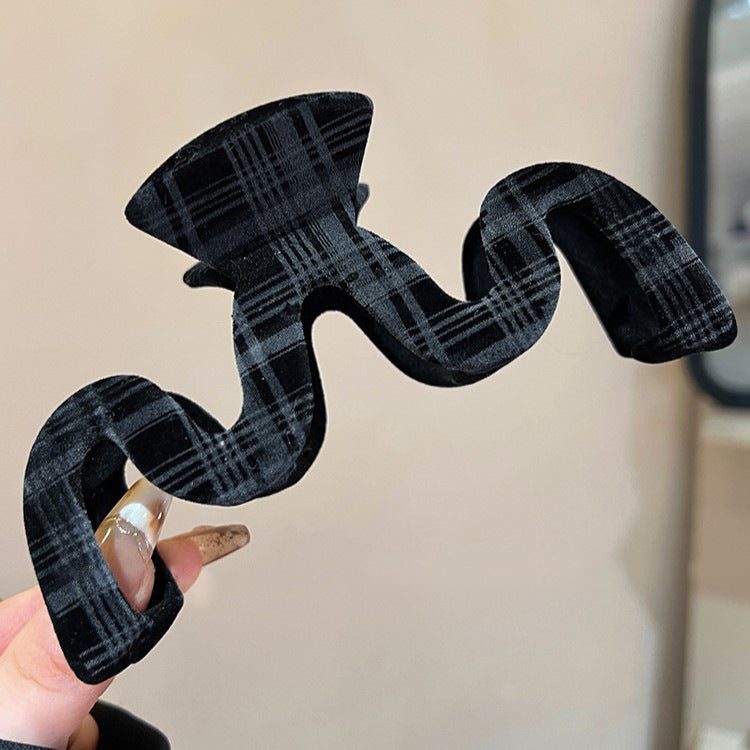 Grey Plaid Hair Claw Clip view 8