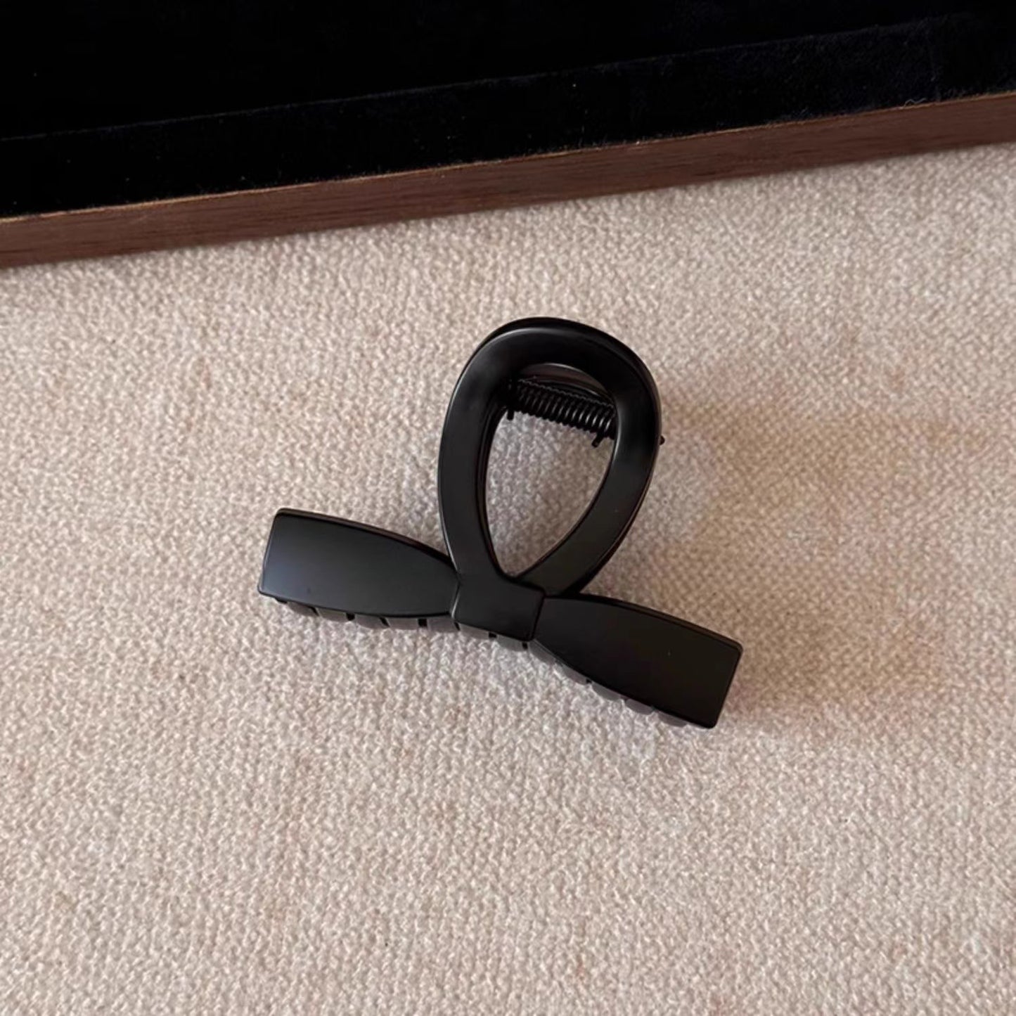 Classic Bow Hair Claw Clip view 12