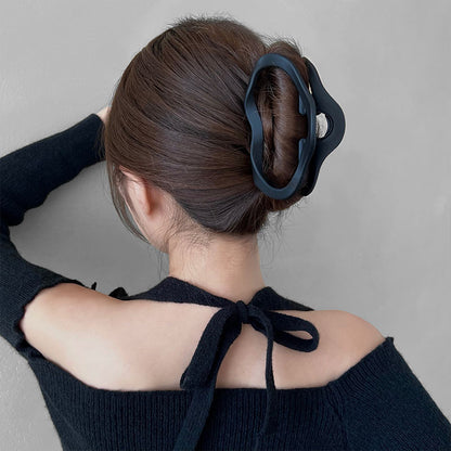 Cloud Hair Claw Clip view 4