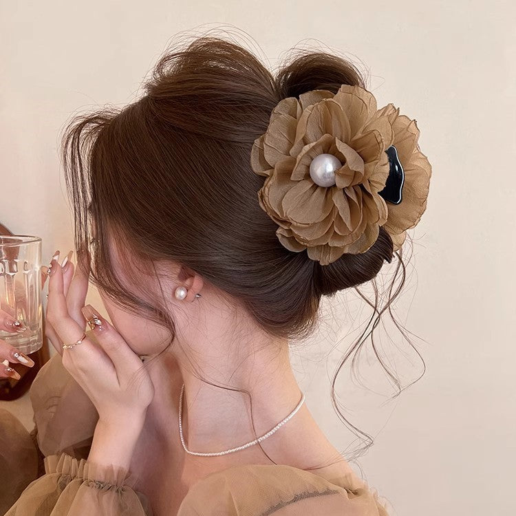 Flower Pearl Hair Claw Clip view 7