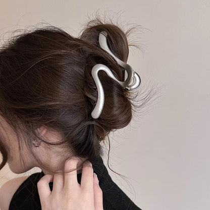 Geometric Metal Wave Hair Claw Clip