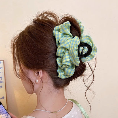 Gingham Ruffle Hair Claw Clip view 4