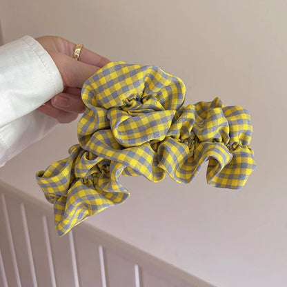 Gingham Ruffle Hair Claw Clip view 6