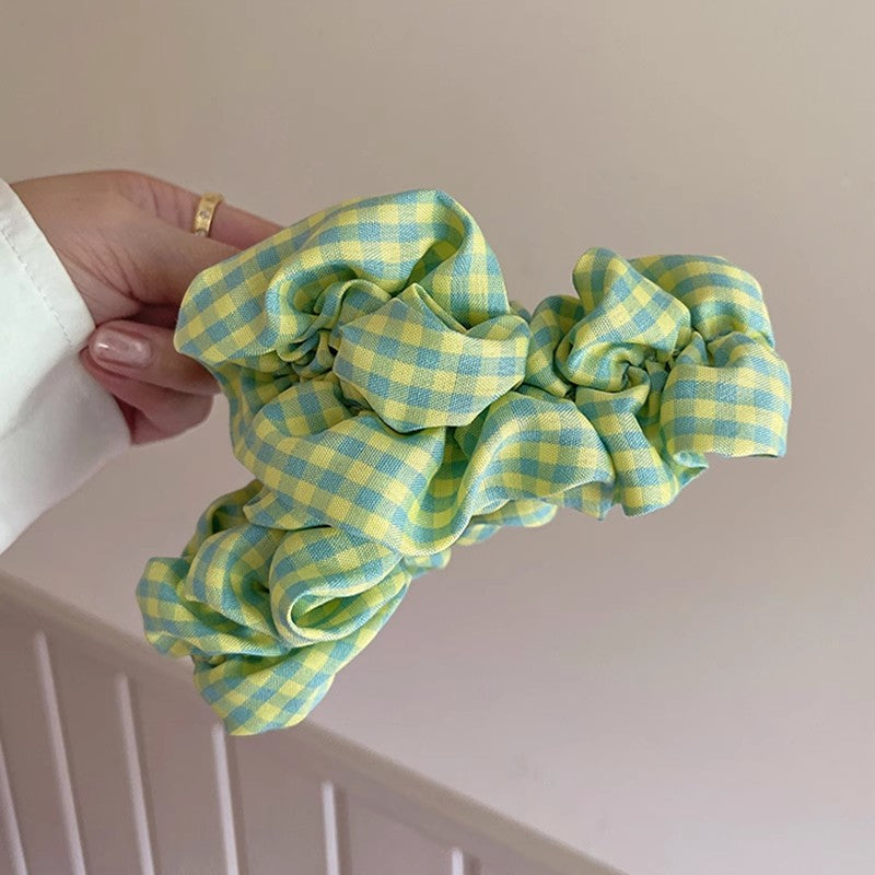 Gingham Ruffle Hair Claw Clip view 7