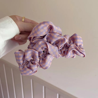 Gingham Ruffle Hair Claw Clip view 8