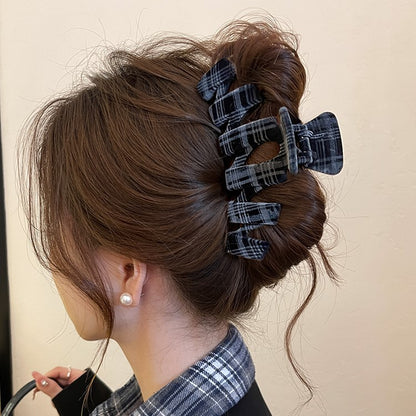 Grey Plaid Hair Claw Clip view 3