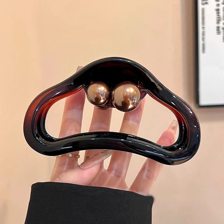 Hollow Crescent Hair Claw Clip view 6