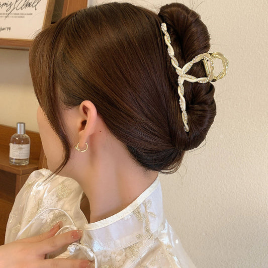 Large Pearl Trim Knot Hair Claw Clip