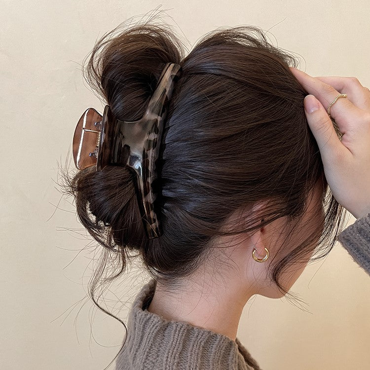 Leopard Oversized Hair Claw Clip view 3