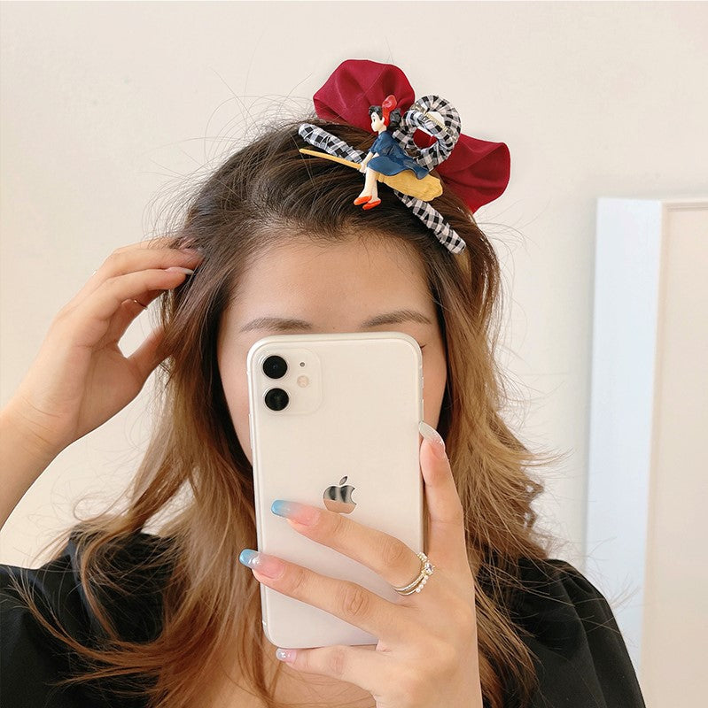 Little Witch Hair Claw Clip view 2