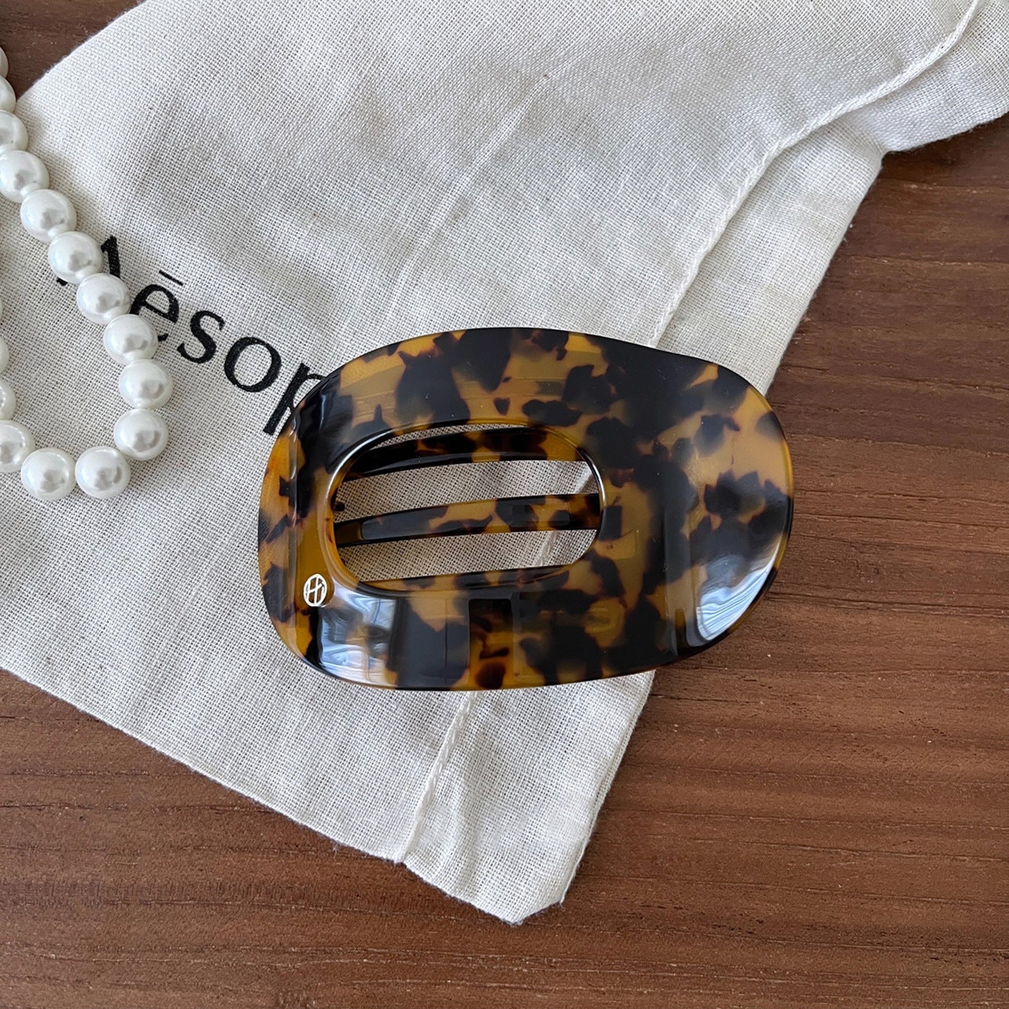Marbled Oval Hair Claw Clip view 6