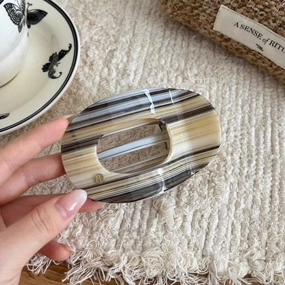 Marbled Oval Hair Claw Clip view 8