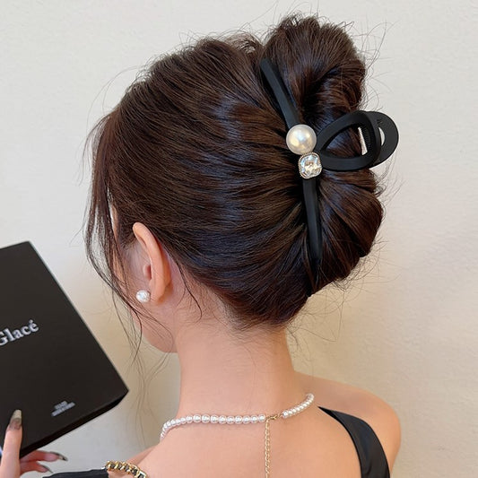 Matte Pearl Bow Hair Claw Clip
