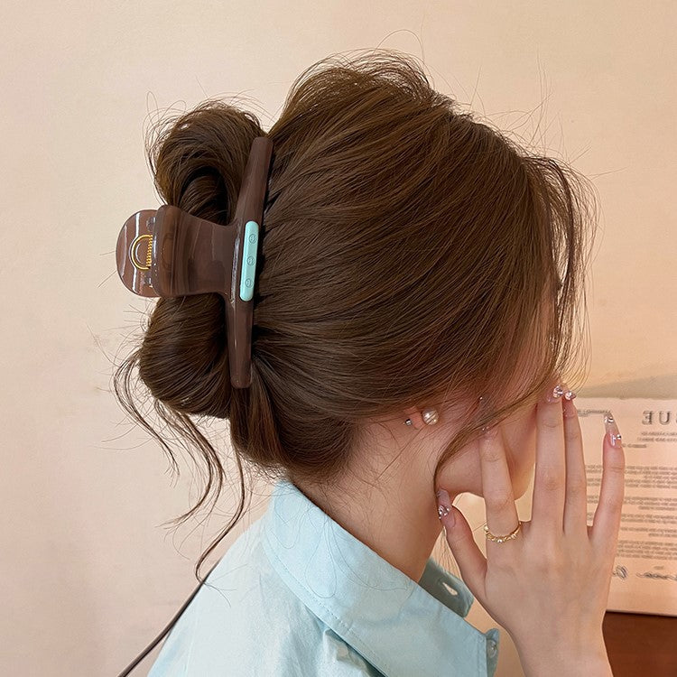 Minimal Acrylic Hair Claw Clip view 3