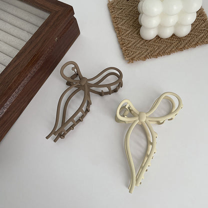 Minimal Bow Metal Hair Claw Clip view 3