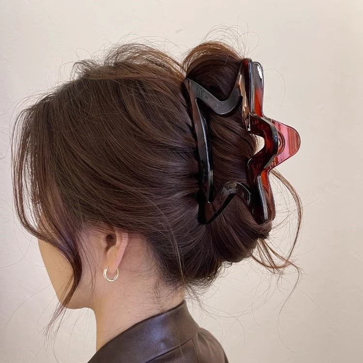 Open Star Hair Claw Clip view 4