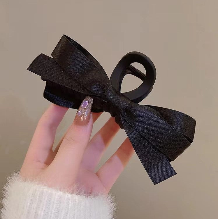 Oversized Bow Hair Claw Clip view 2