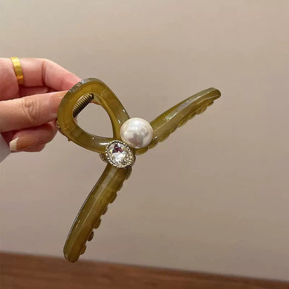 Pearl Accent Geometric Hair Claw Clip view 6