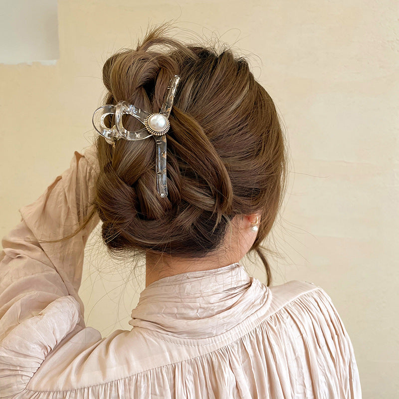 Pearl Cross Hair Claw Clip view 4