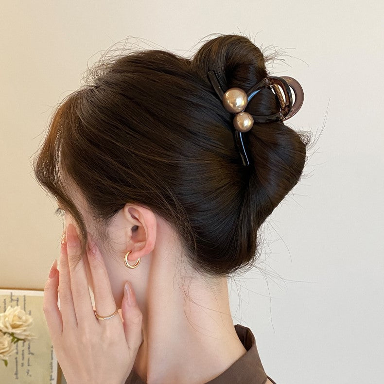 Pearl Mini Hair Claw Clip view 4