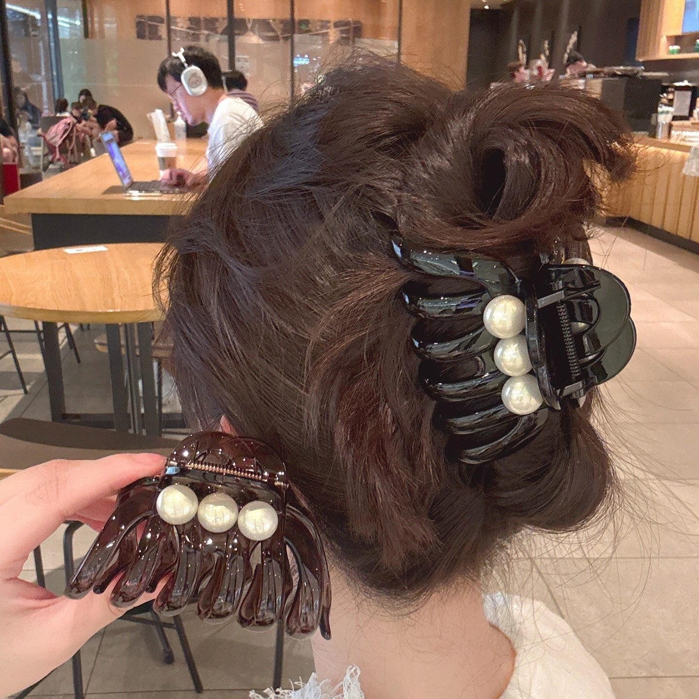 Pearl Pumpkin Hair Claw Clip view 2