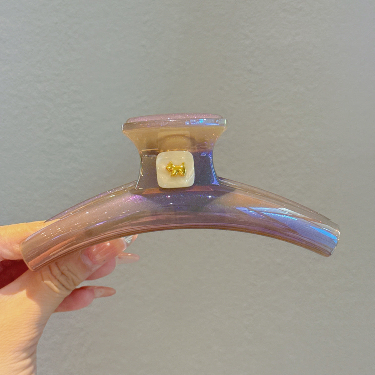 Pearlized Arc Hair Claw Clip view 6