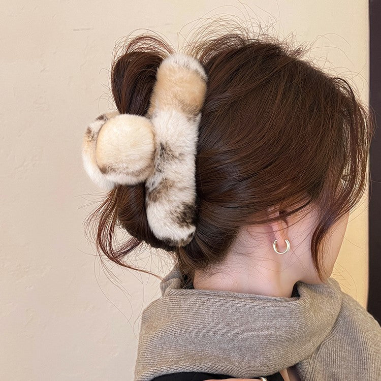 Plush Leopard Hair Claw Clip