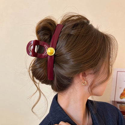 Round Accent Hair Claw Clip view 2