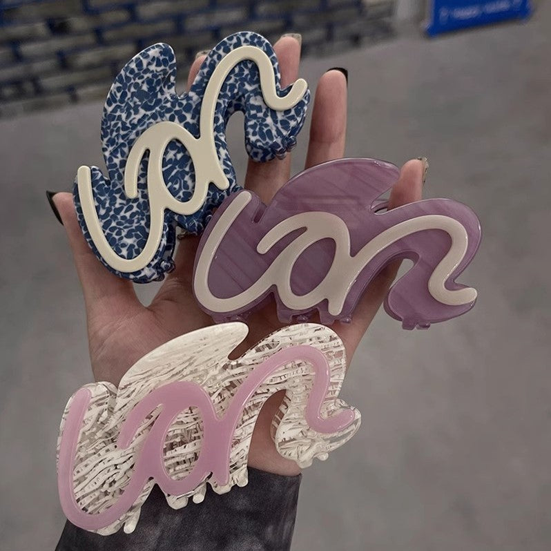 Speckled Wavy Hair Claw Clip view 2