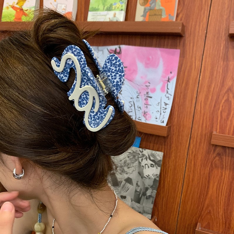 Speckled Wavy Hair Claw Clip