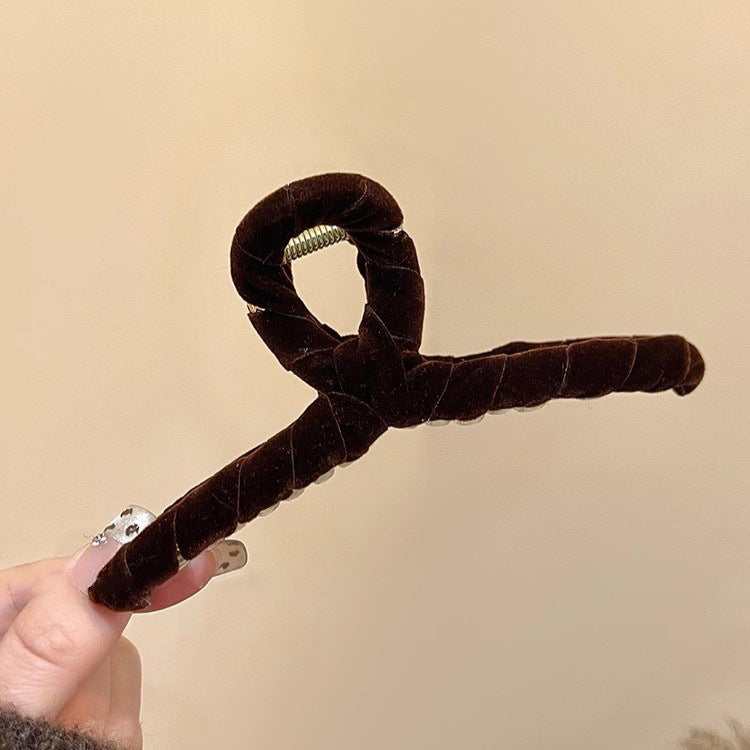 Velvet Cross Hair Claw Clip view 7