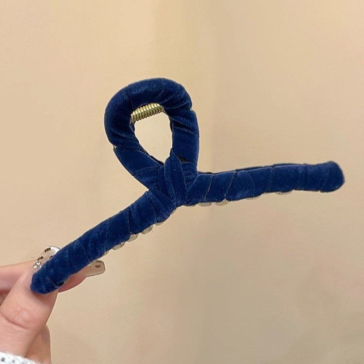 Velvet Cross Hair Claw Clip view 8