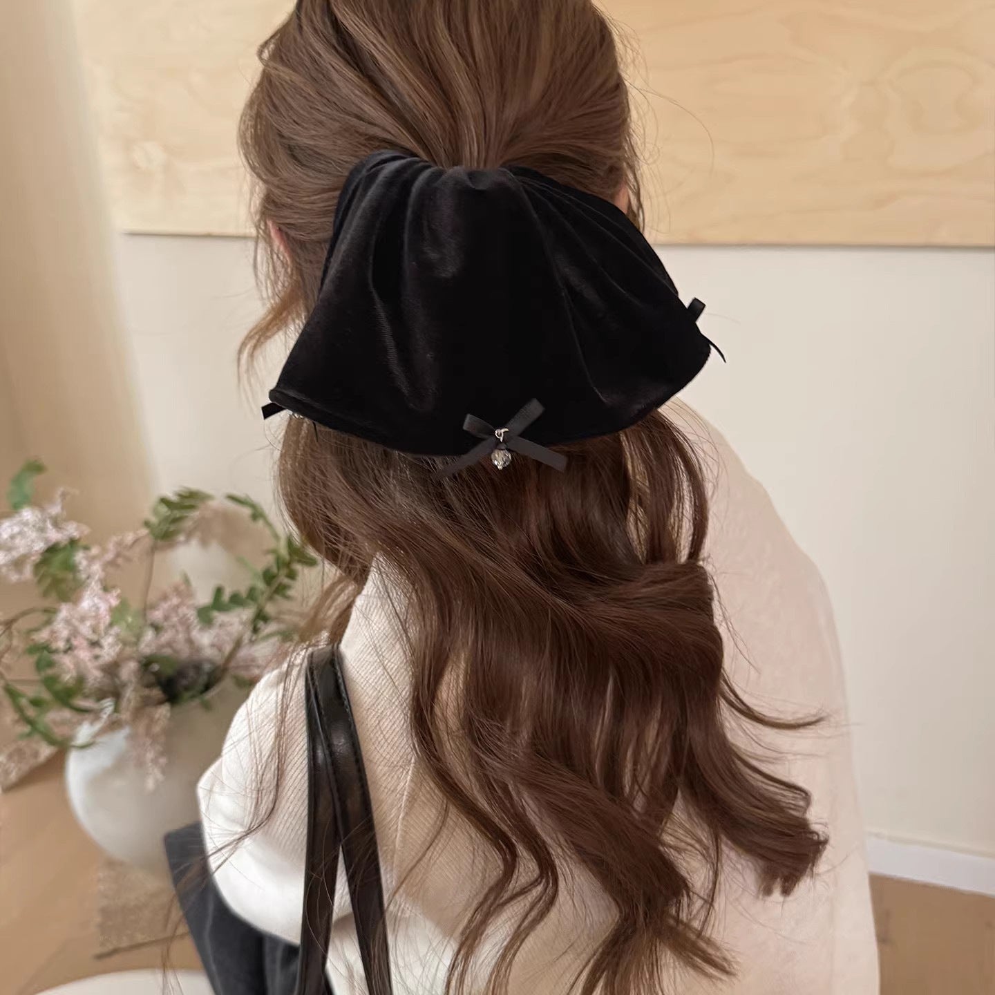 Velvet Skirt Bow Hair Claw Clip view 3